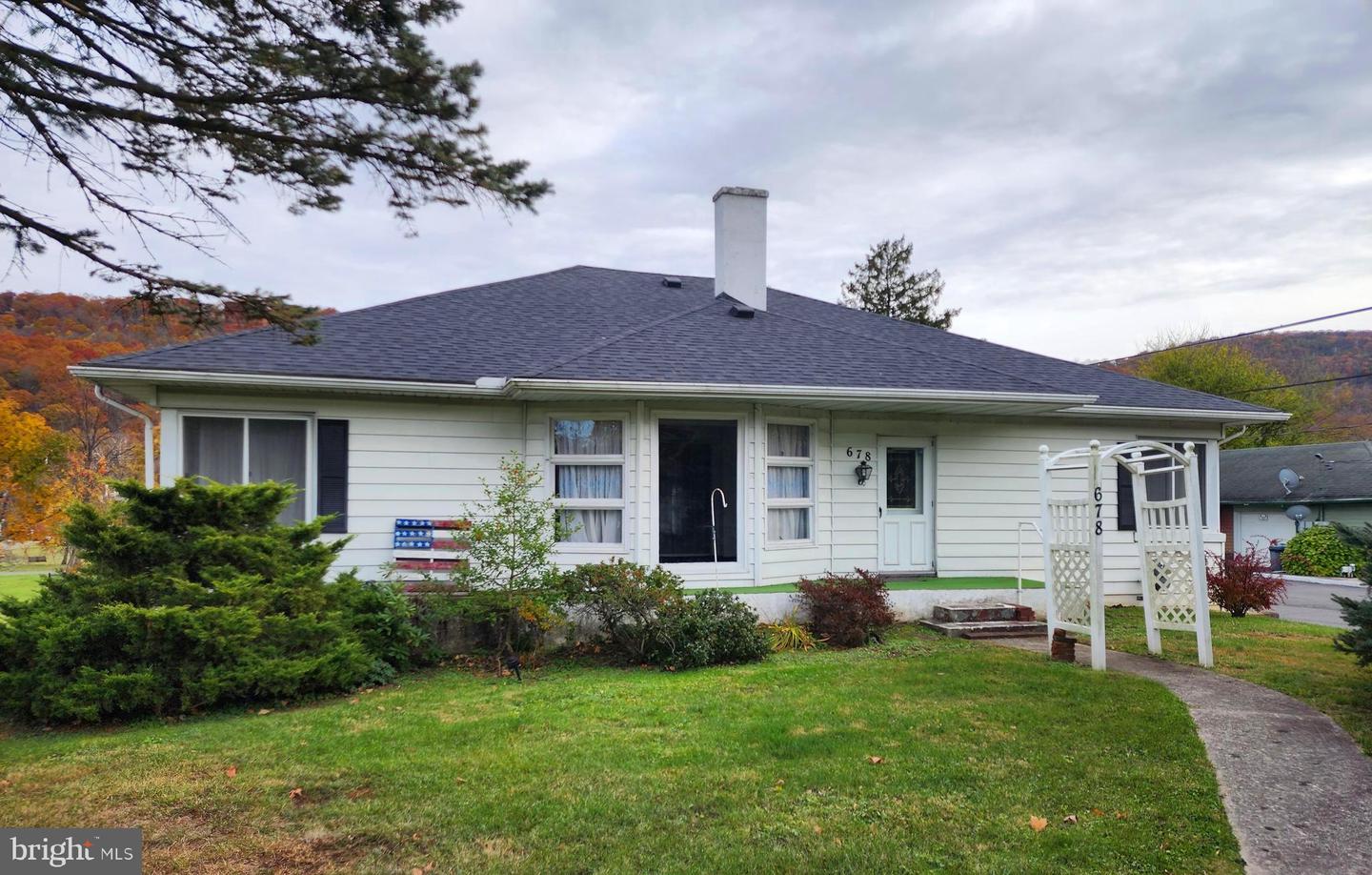 678 National Highway, Lavale