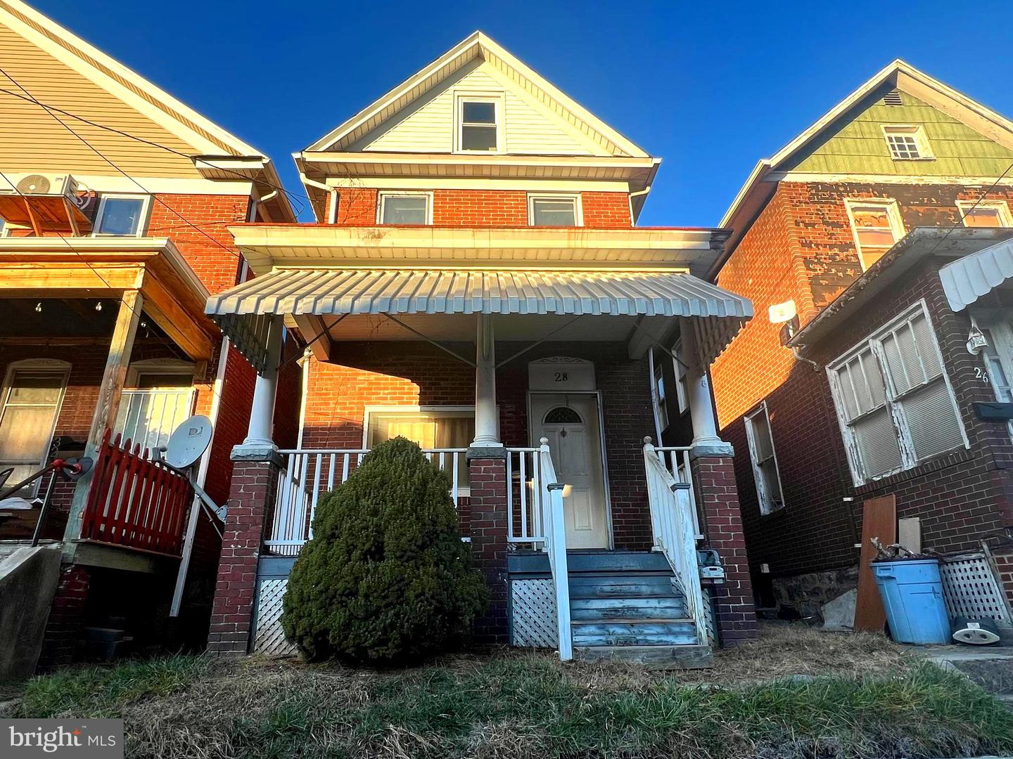 28 Boone St