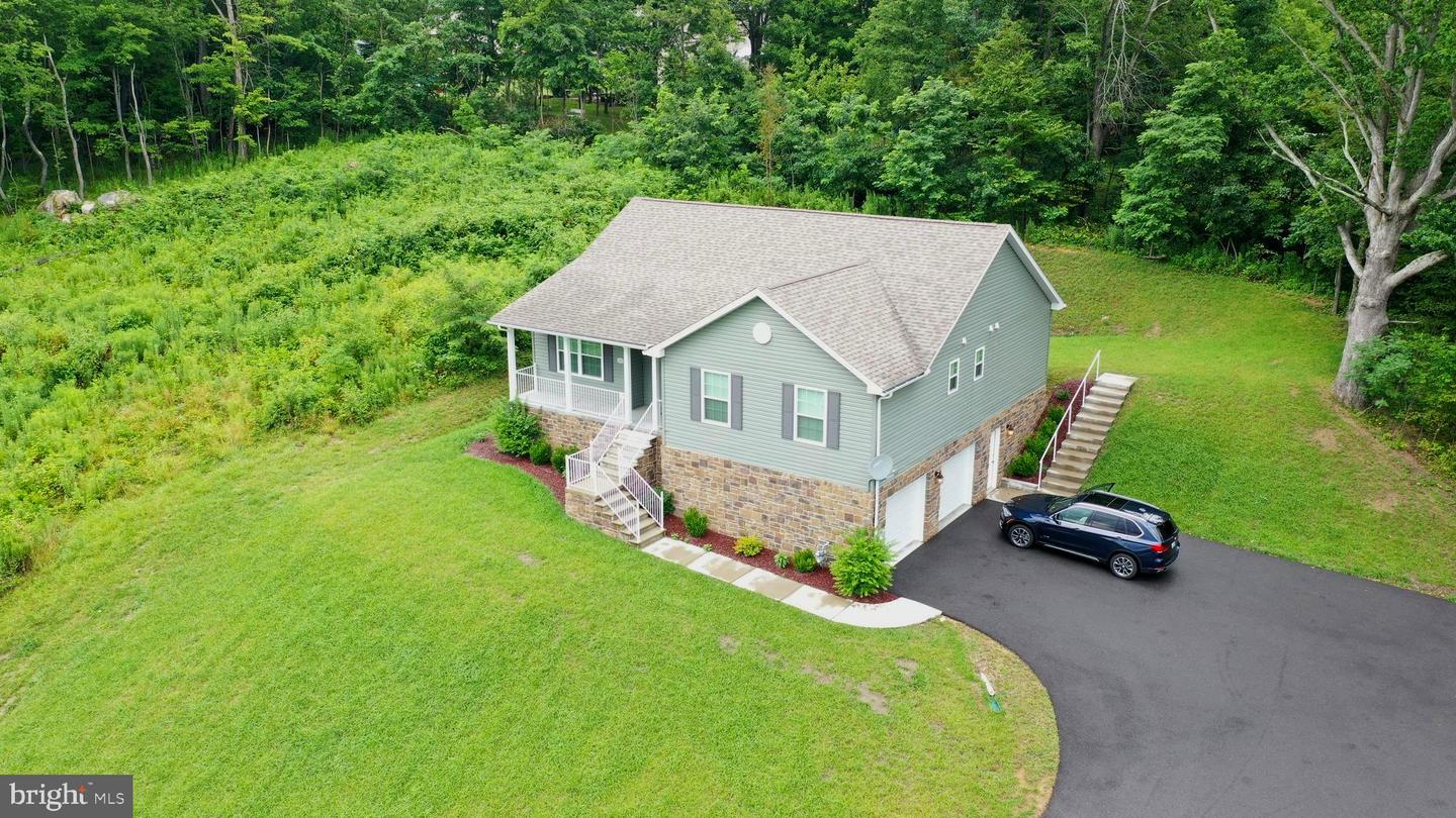 230 Redstone Terrace