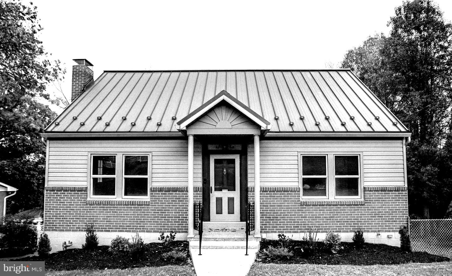 750 Adams Avenue, Cumberland