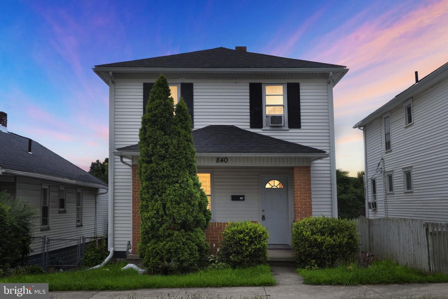840 Columbia Avenue, Cumberland