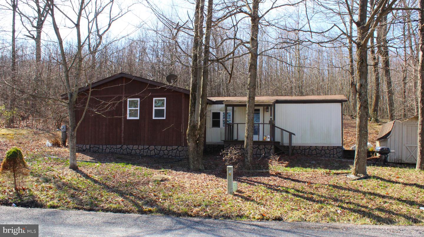 15904 Woodsview Dr, Frostburg