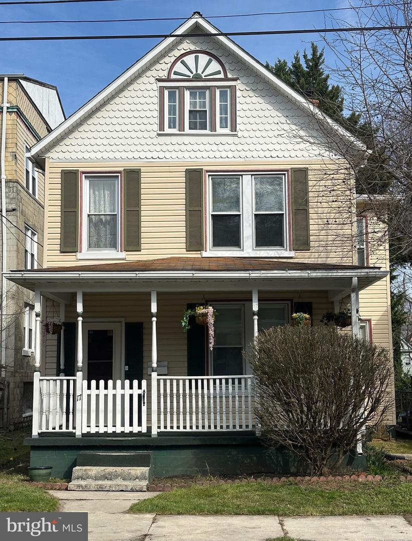 17 N Chase Street, Cumberland