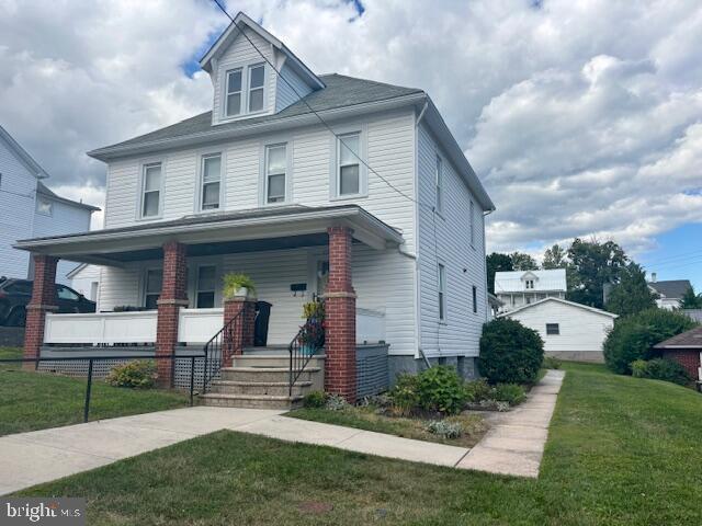 77 W College Avenue, Frostburg