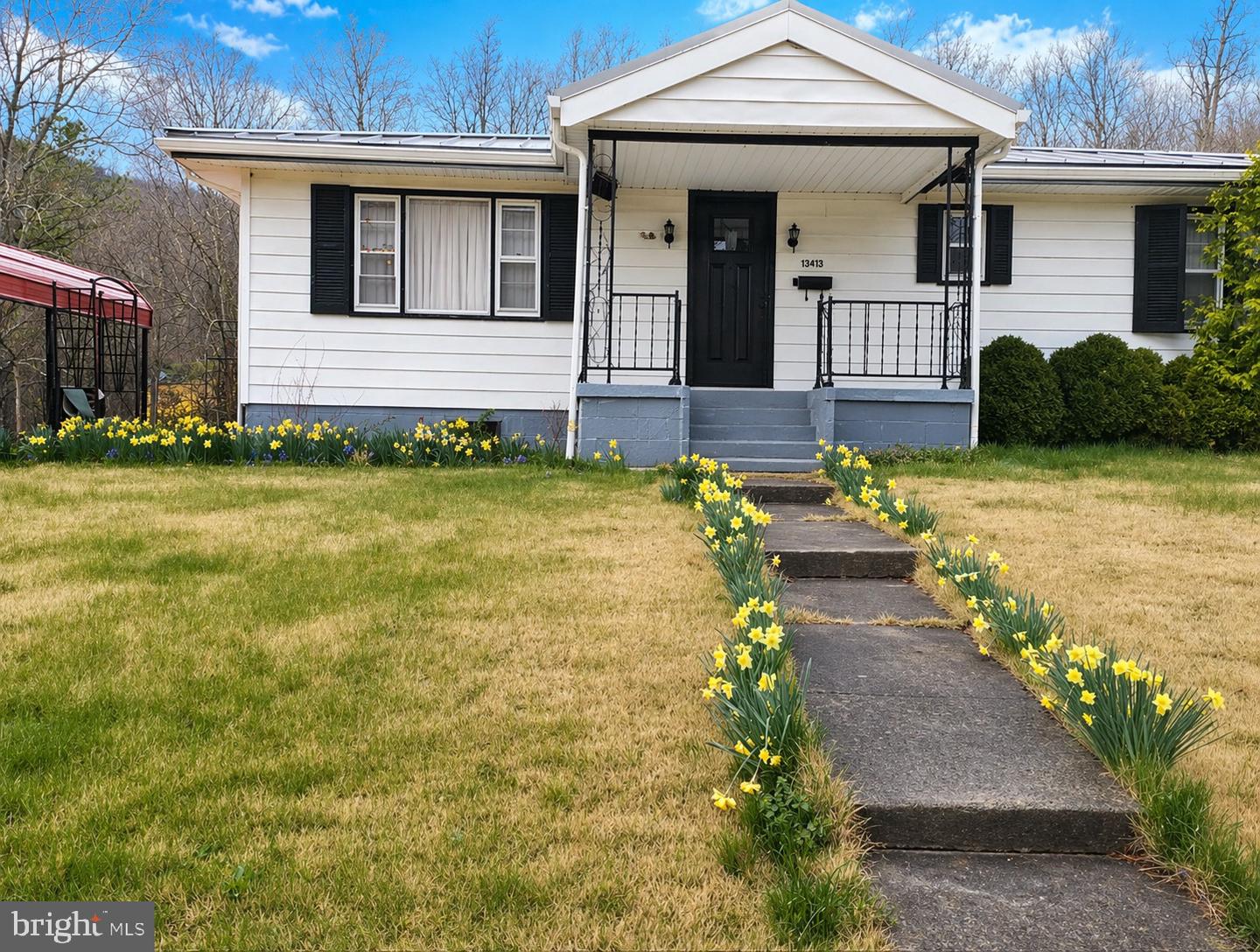 13413 Chatelaine Drive NE, Cumberland