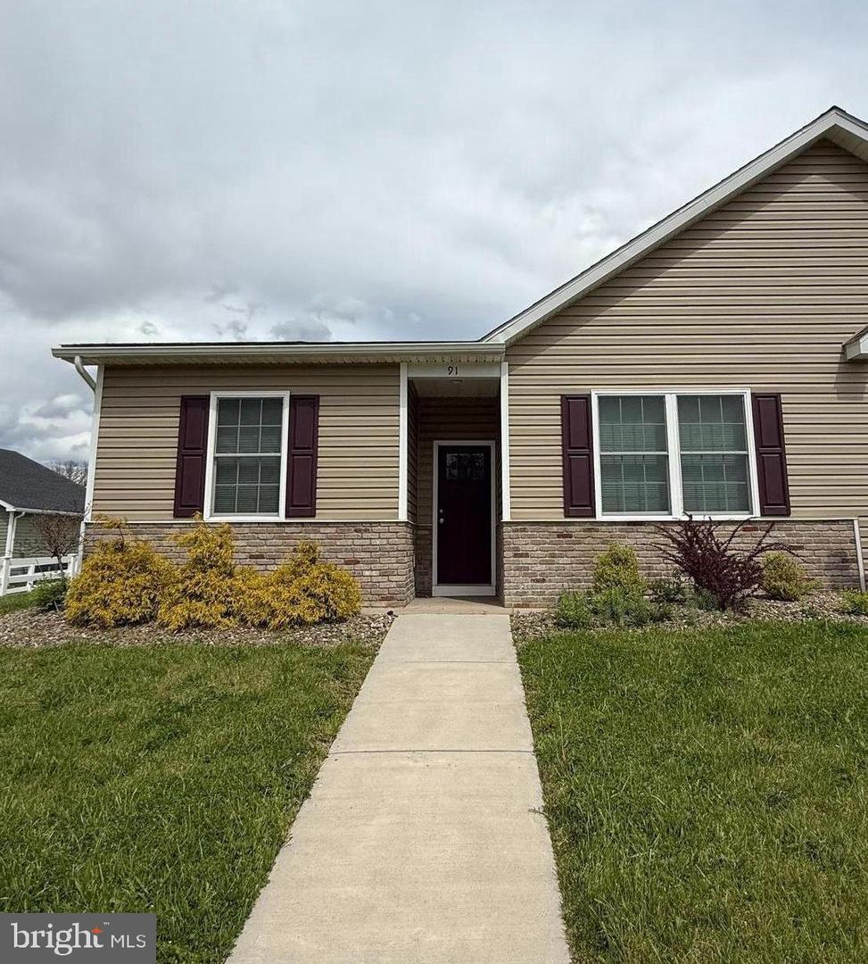 91 Candlewick Court
