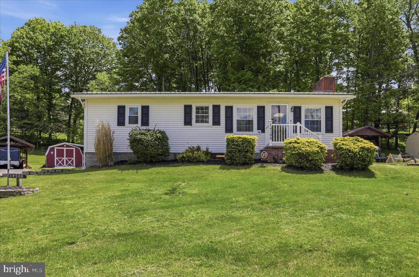 14208 Kings Grove Road, Ellerslie