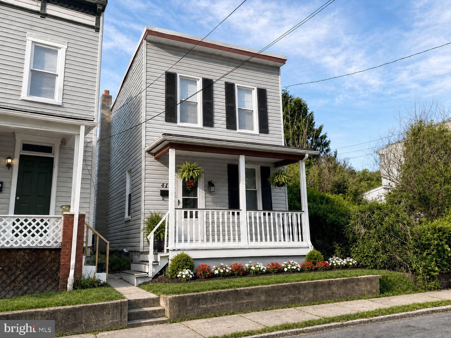 414 Furnace St