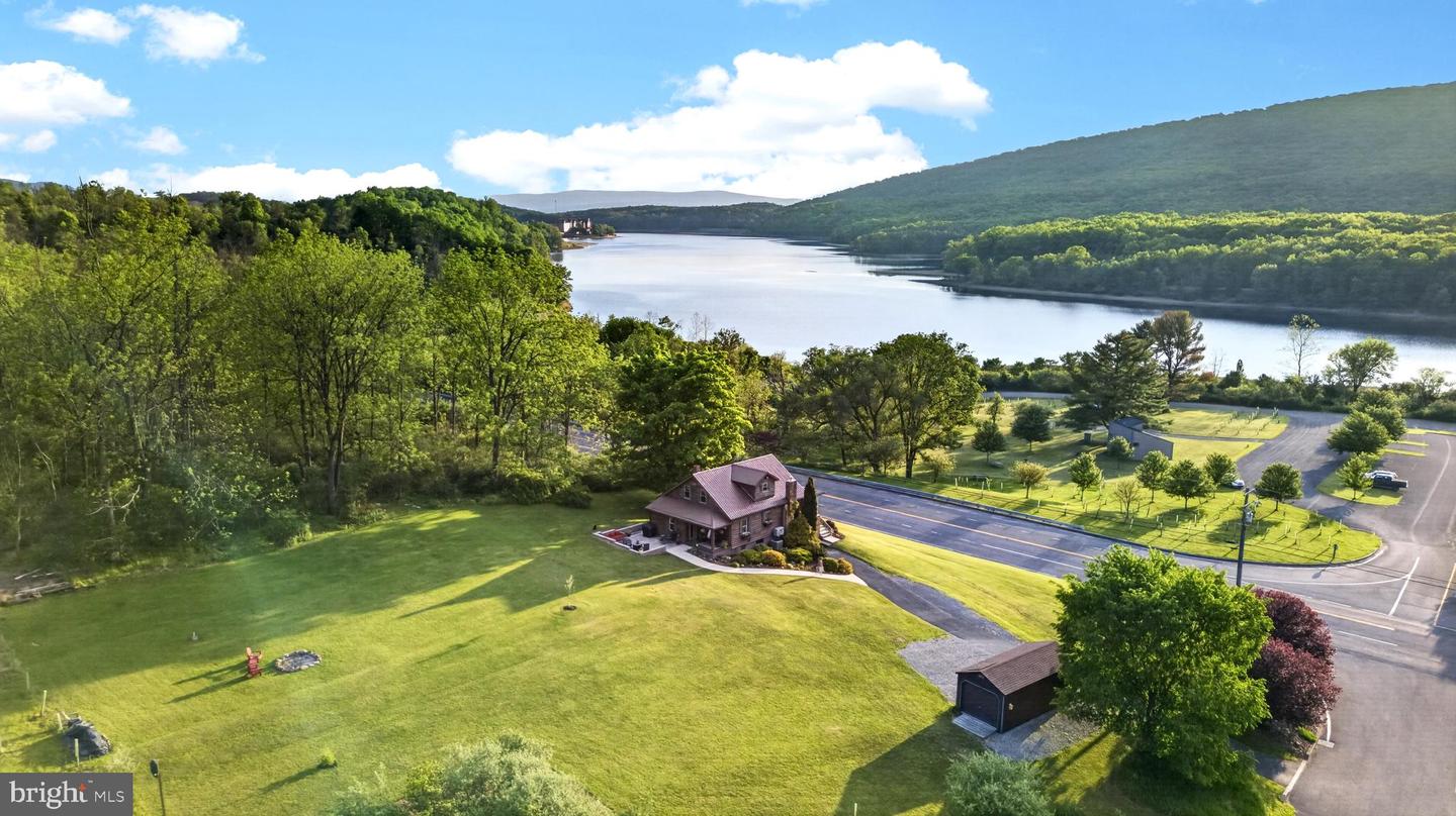 13400 Pleasant Valley Road, Flintstone
