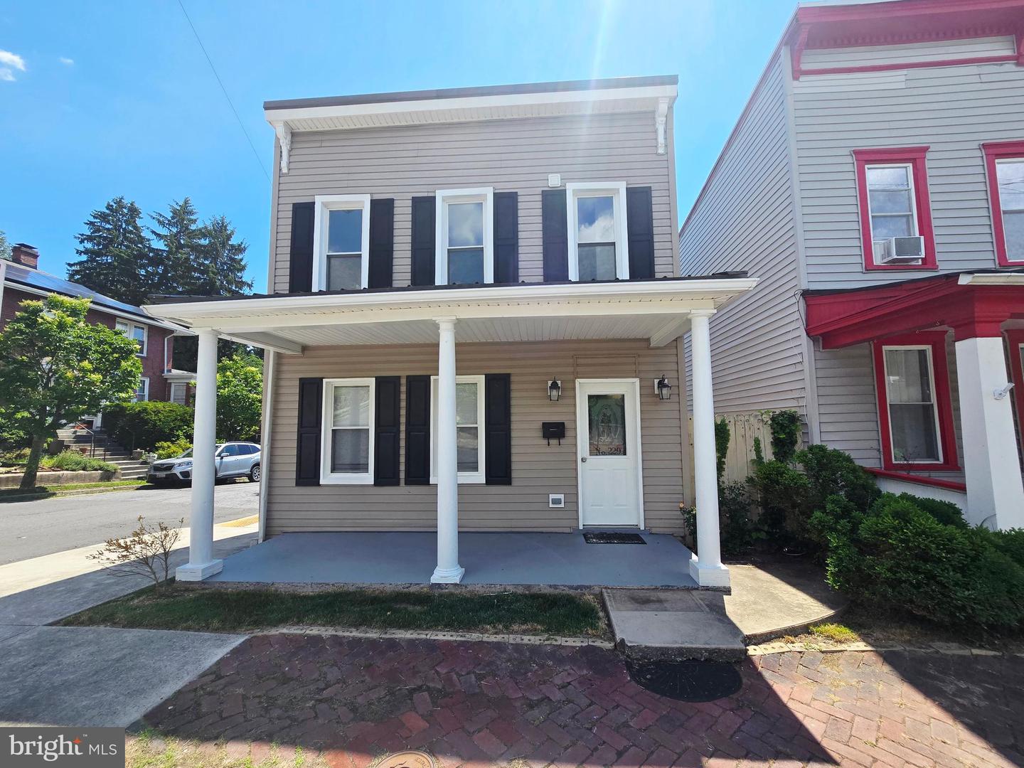 229 Carroll St