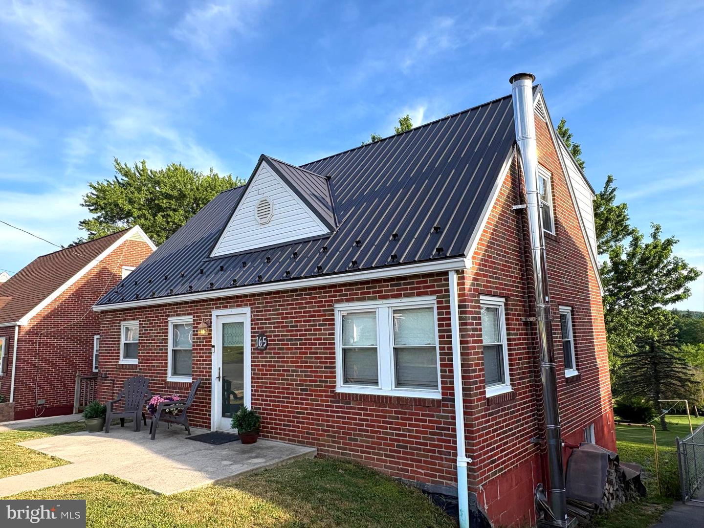 165 Washington Street