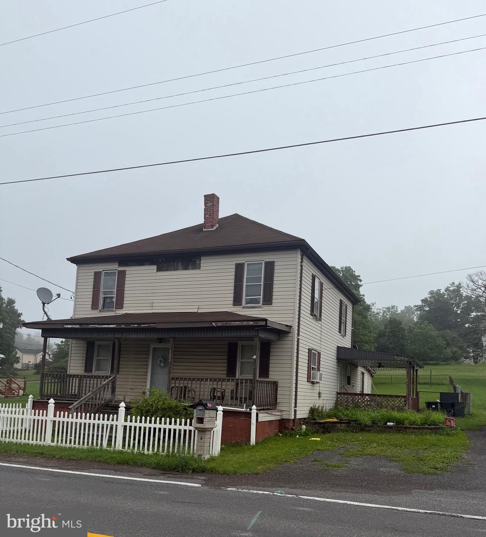 122 Walnut Street