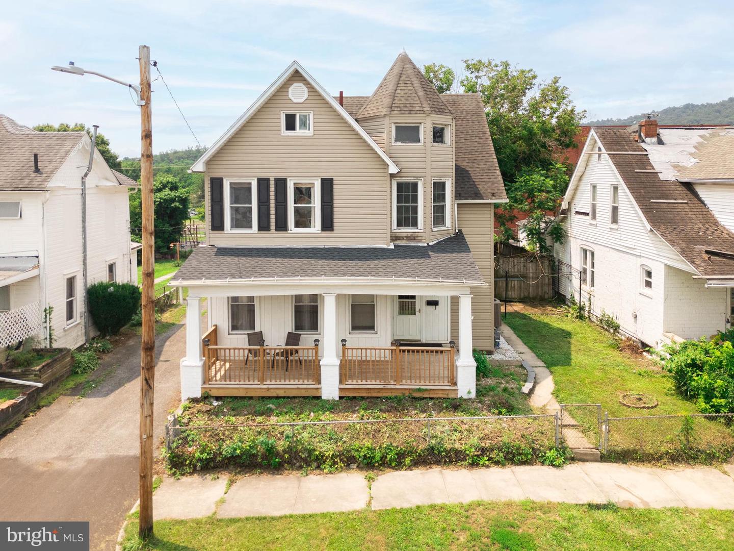 121 Humbird Street