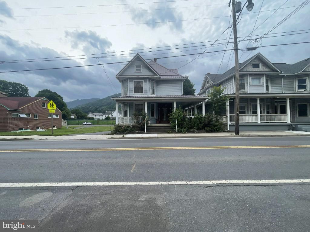 122 Church Street
