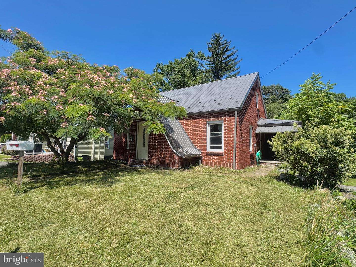 21 Centennial Street