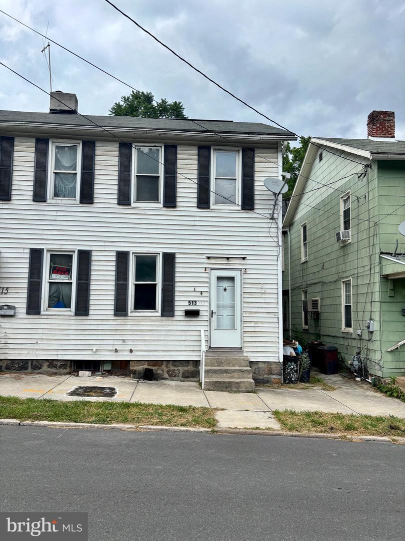 513 Fayette Street