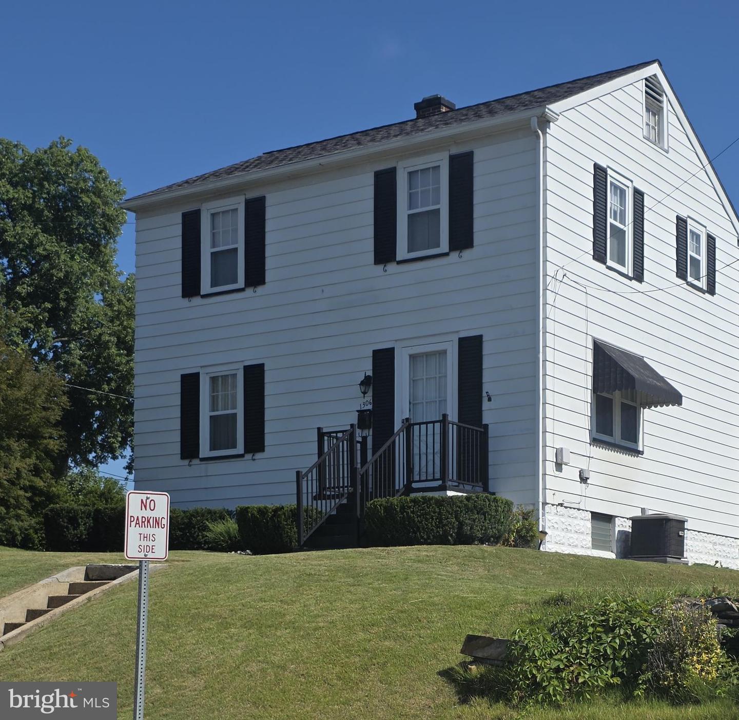 1306 E Oldtown Road