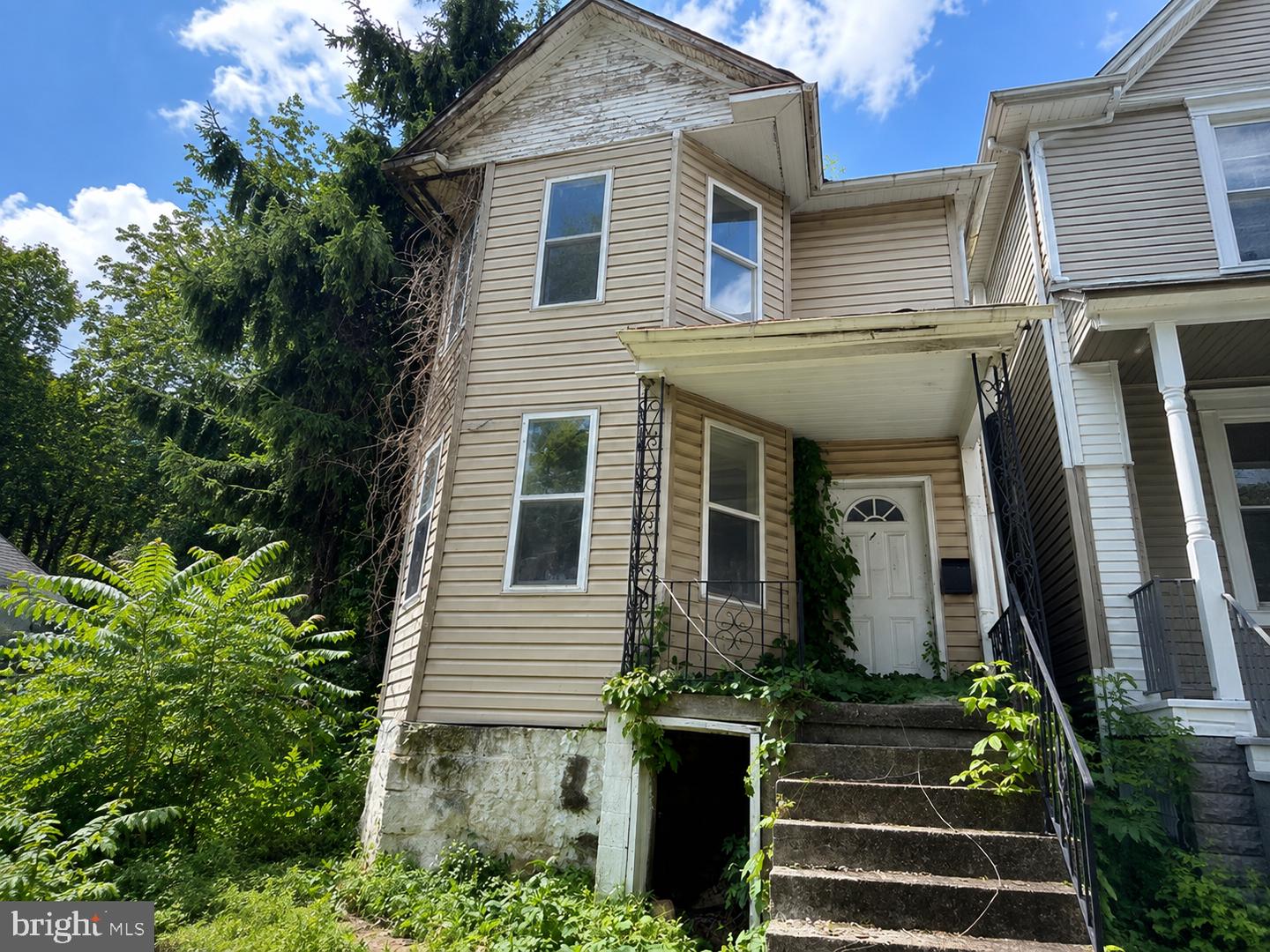 122 Johnson Street