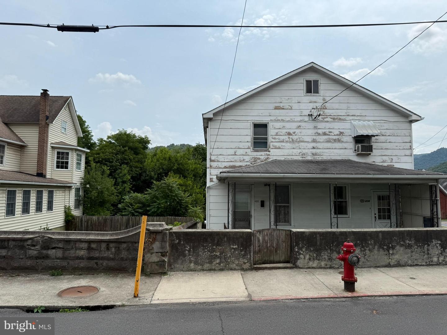 408 Hammond Street