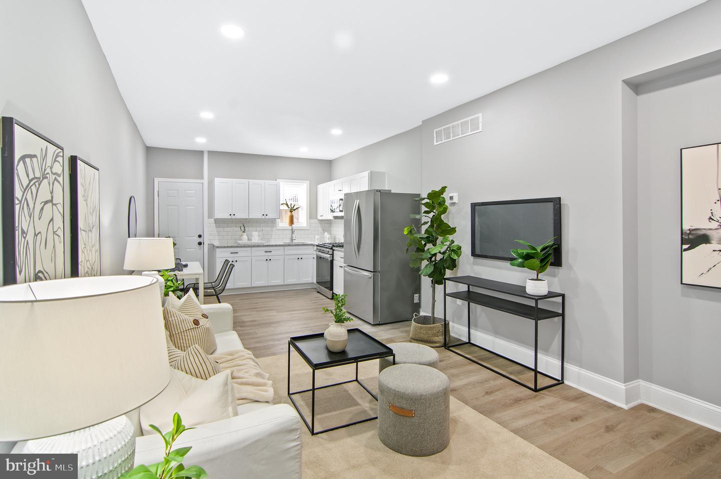 1252 Carroll Street, Baltimore