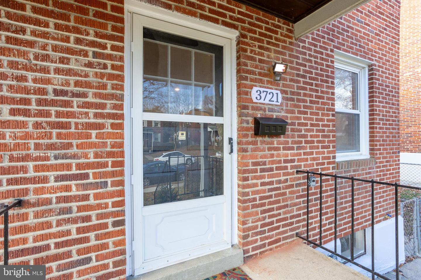 3721 Bayonne Avenue, Baltimore