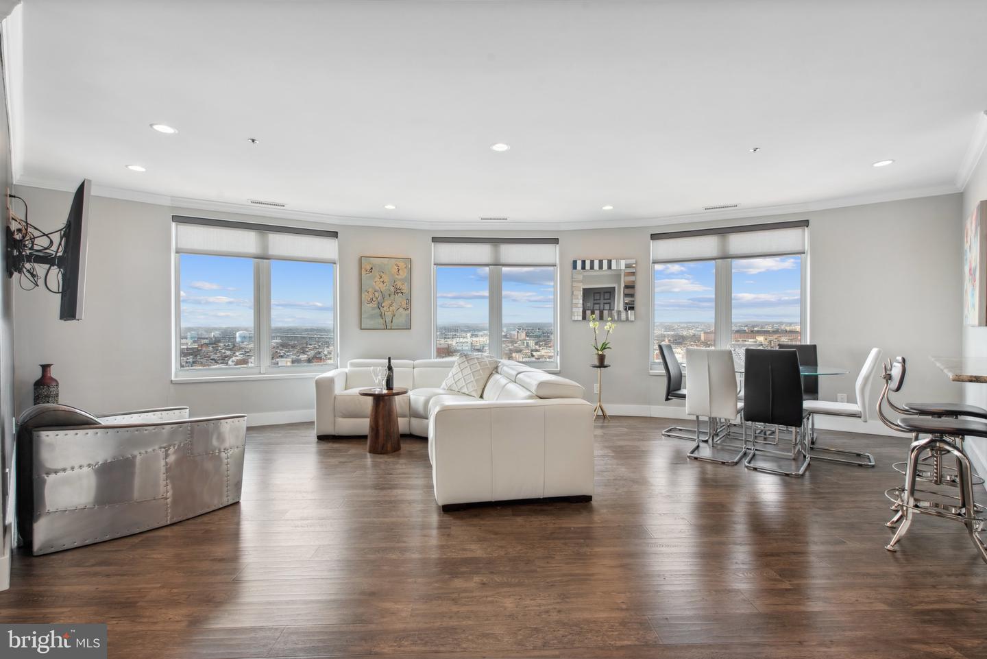 100 Harborview Drive #1710, Baltimore