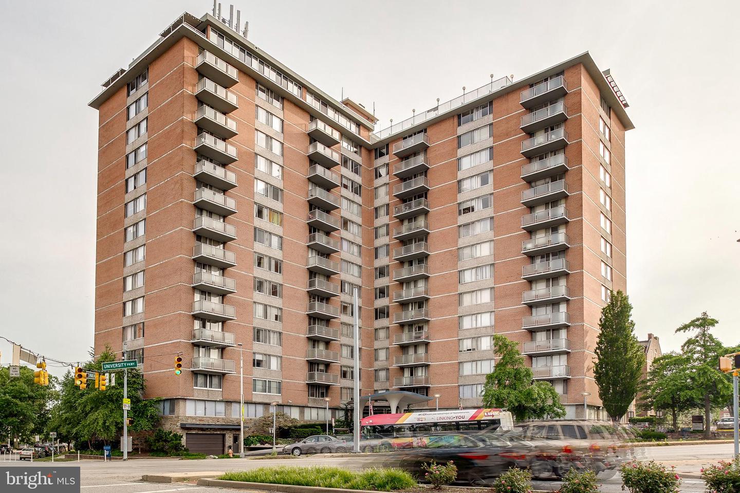1 E University Parkway #1502, Baltimore