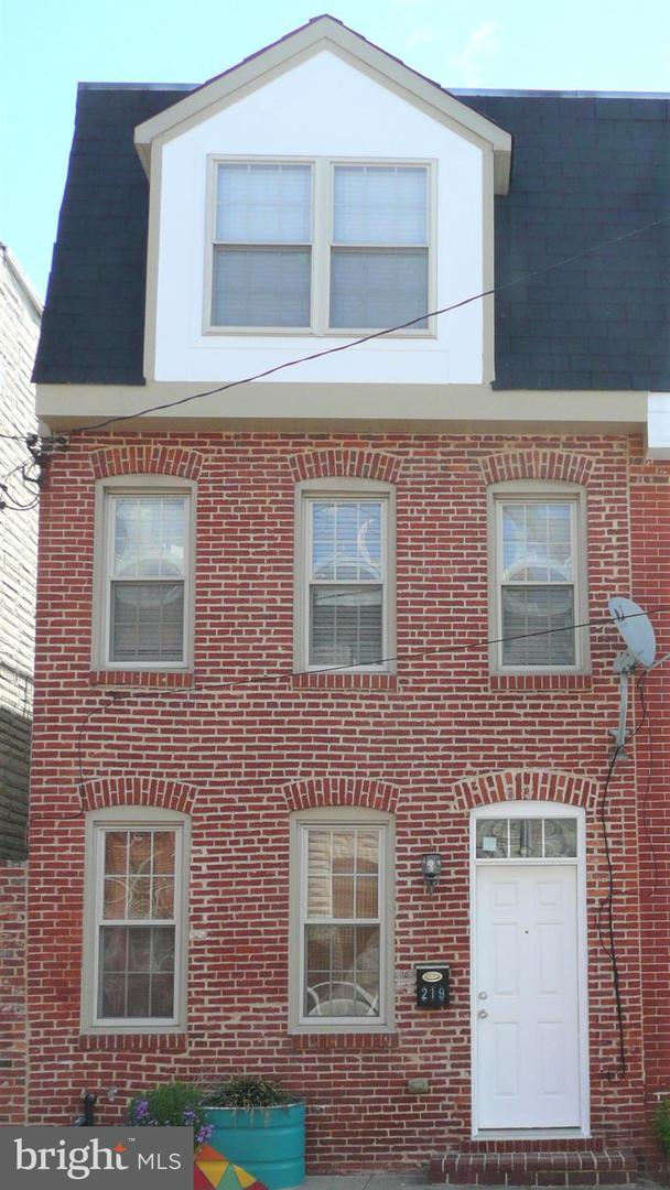 219 S Regester Street, Baltimore