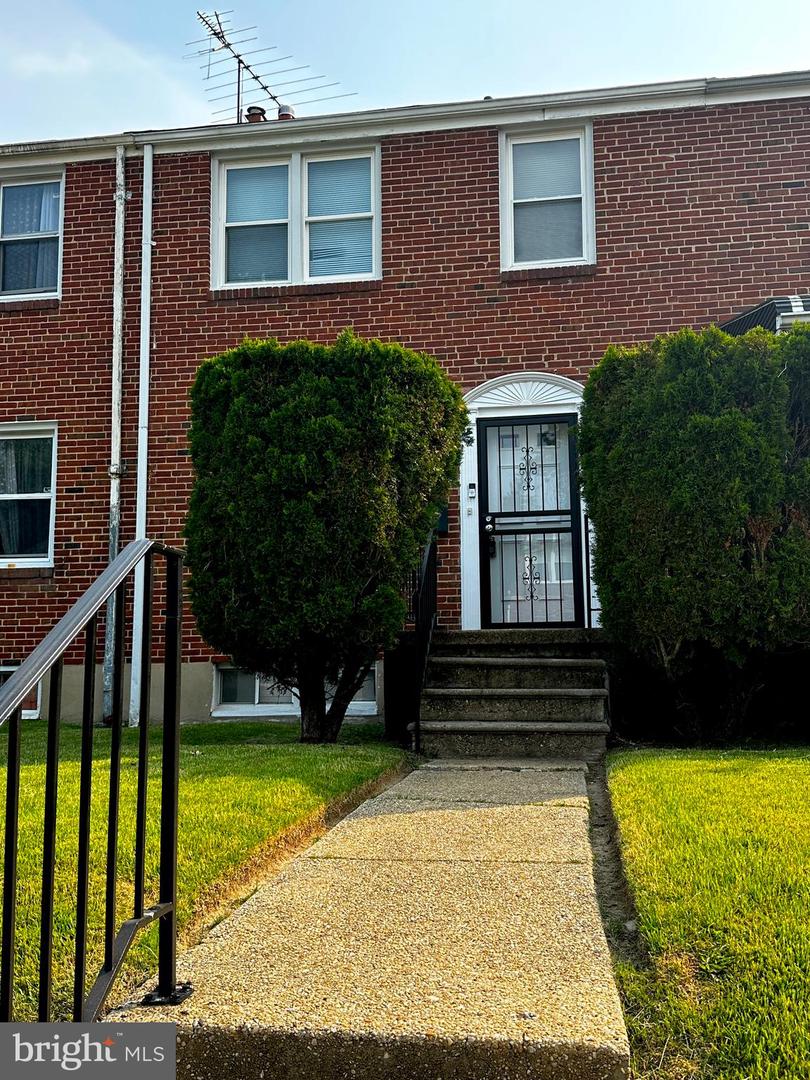 912 Evesham Avenue, Baltimore