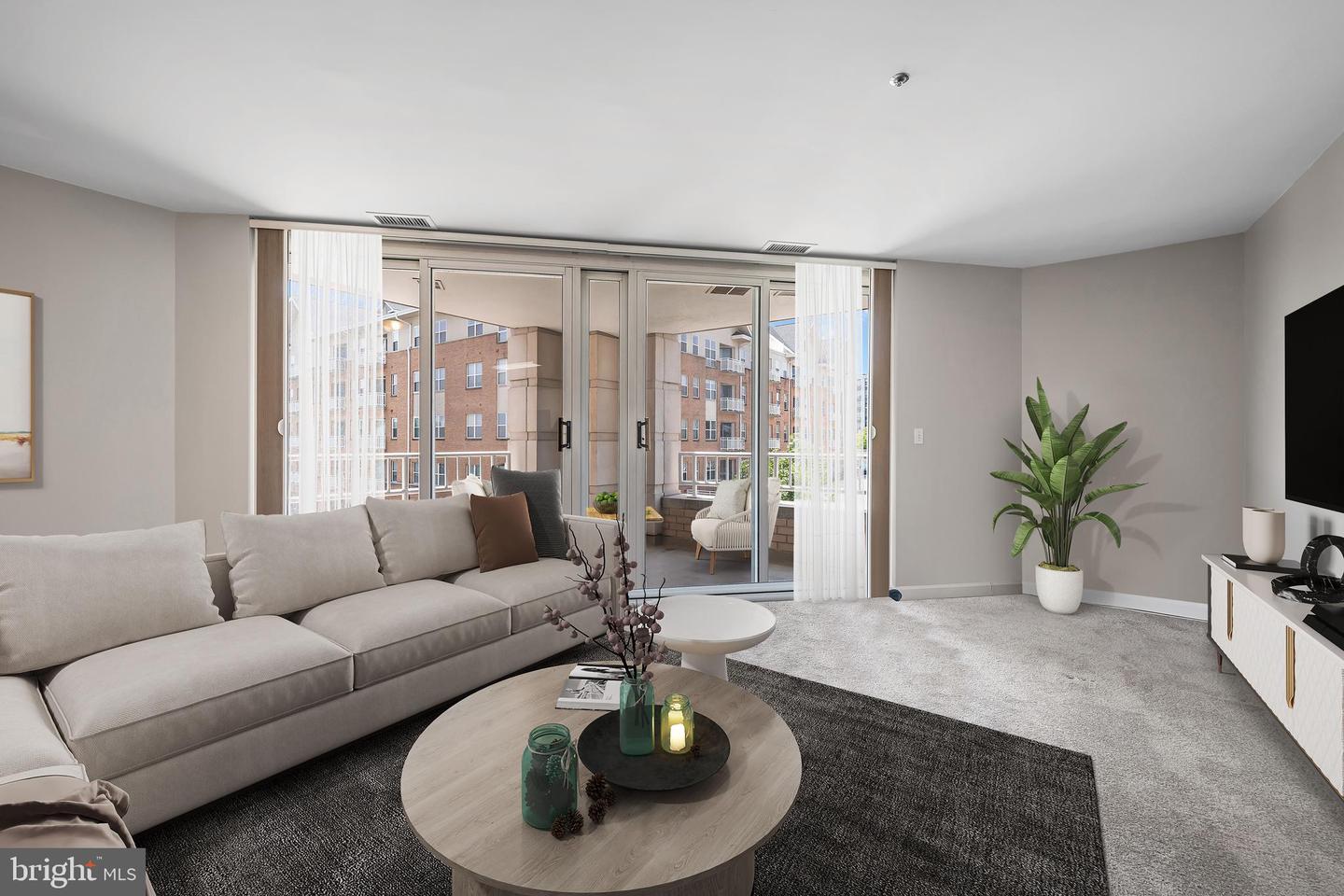 100 Harborview Drive #212, Baltimore
