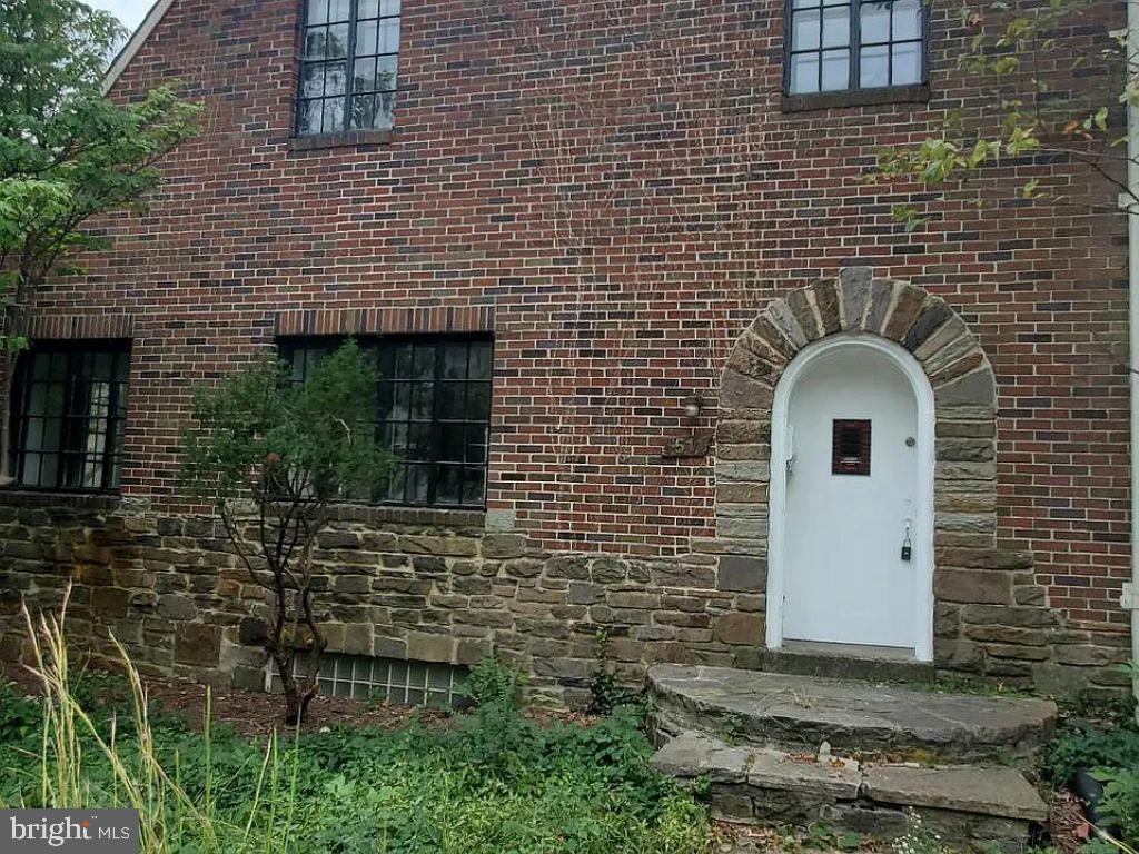 511 E 39th Street E, Baltimore