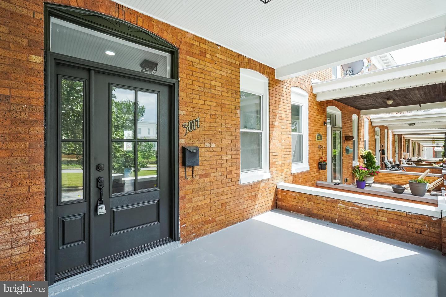 3017 The Alameda, Baltimore