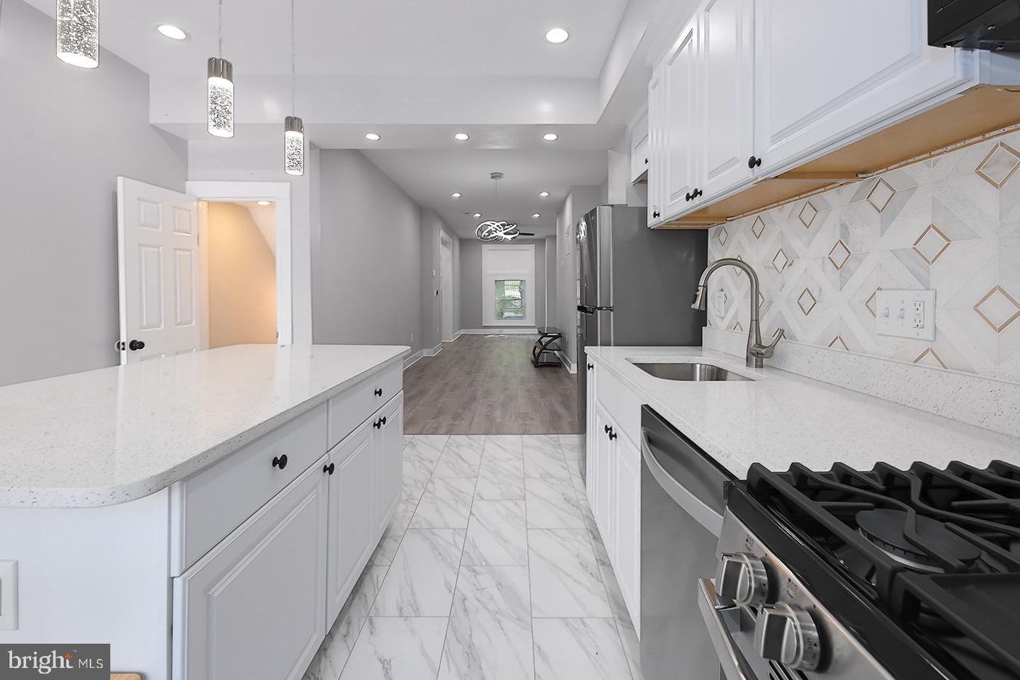 538 N Lakewood Avenue, Baltimore