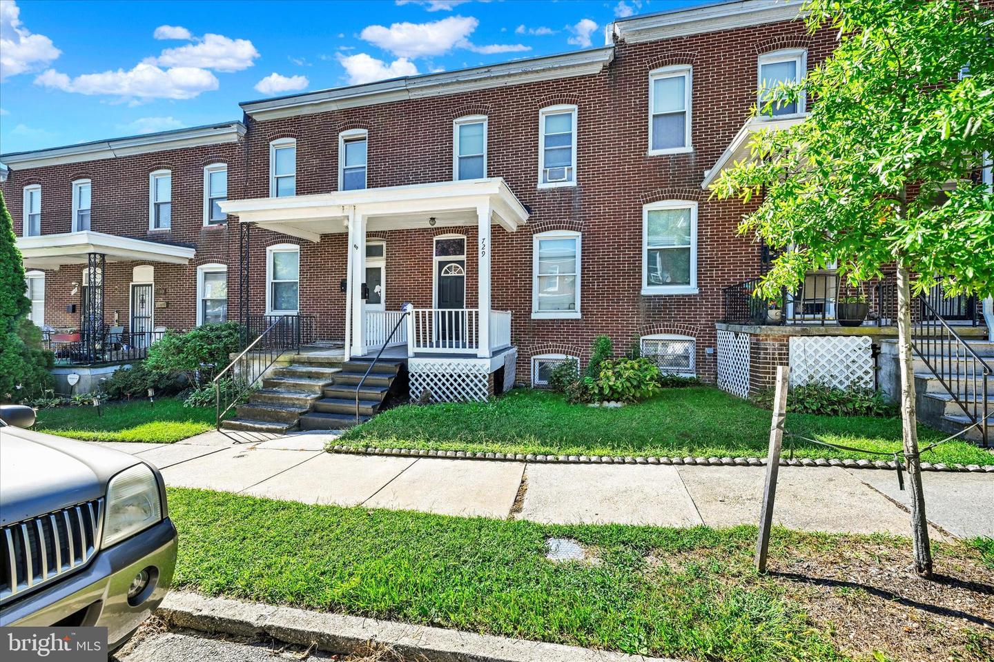 729 E 37th Street