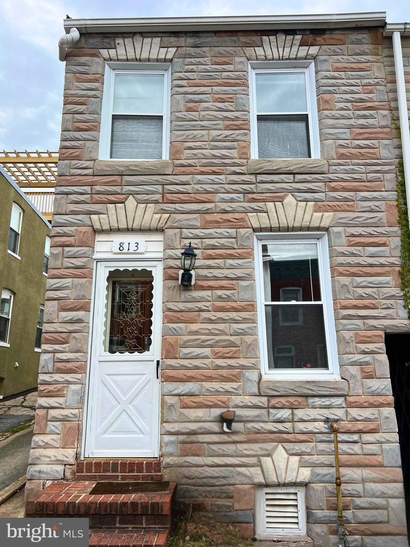 813 S Curley Street, Baltimore