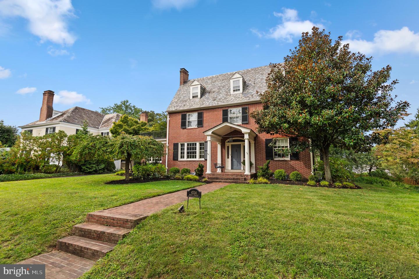 4334 N Charles Street, Baltimore