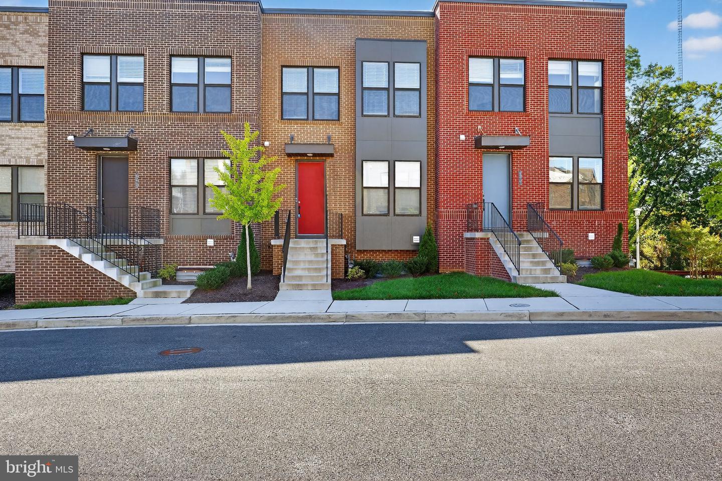 4215 Laplata Avenue, Baltimore