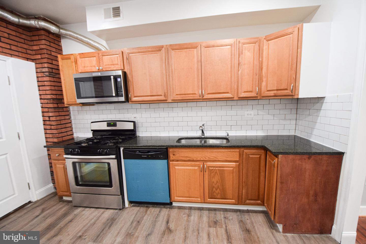 2542 W Pratt Street, Baltimore
