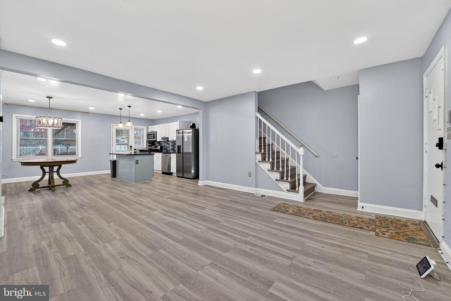 1371 E Northern Parkway, Baltimore
