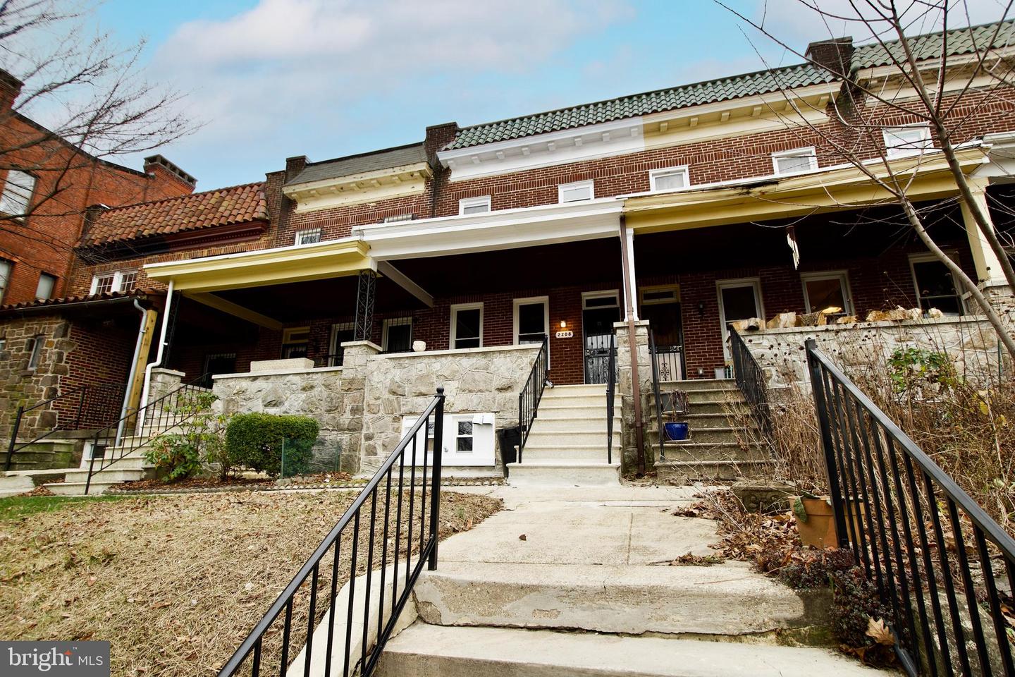 2208 Mount Royal Terrace, Baltimore