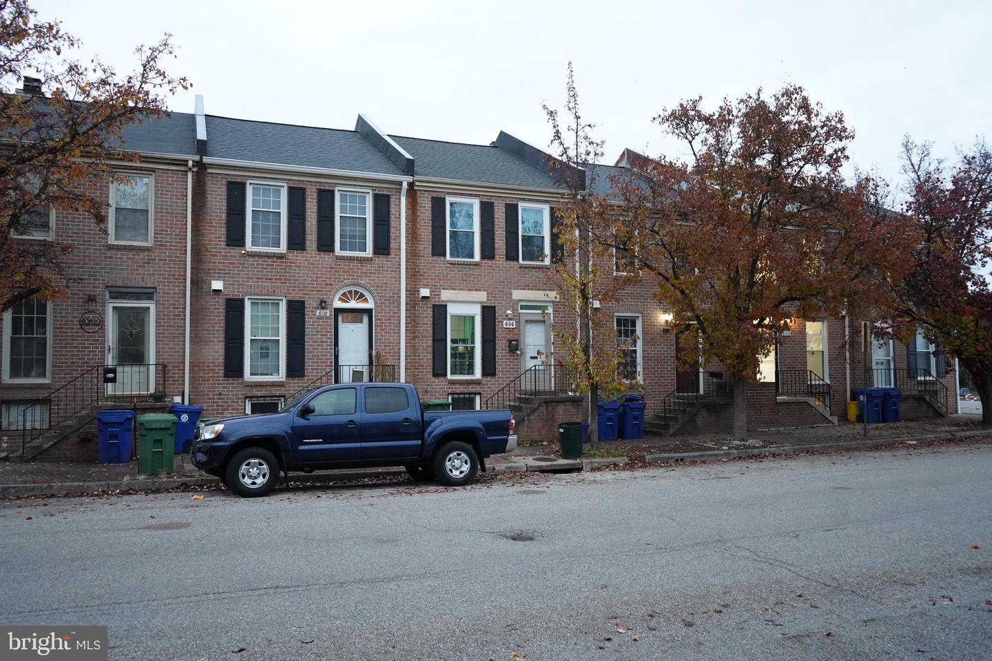 802 W Barre Street, Baltimore