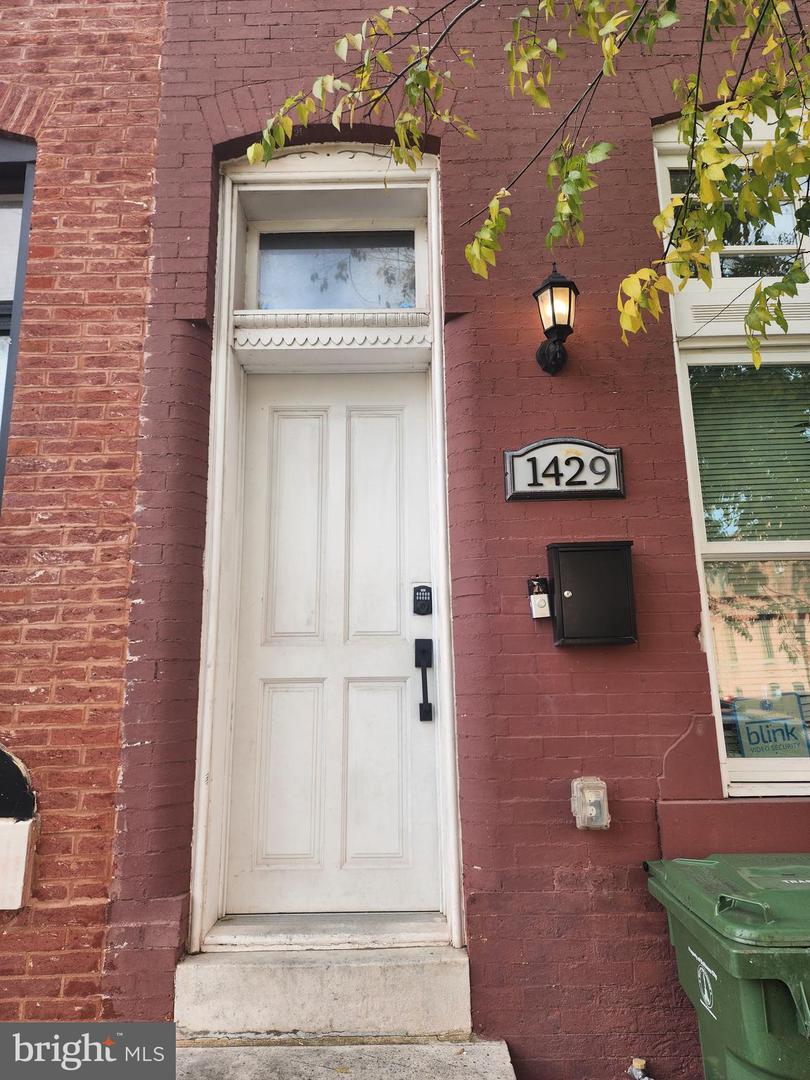 1429 E Federal Street