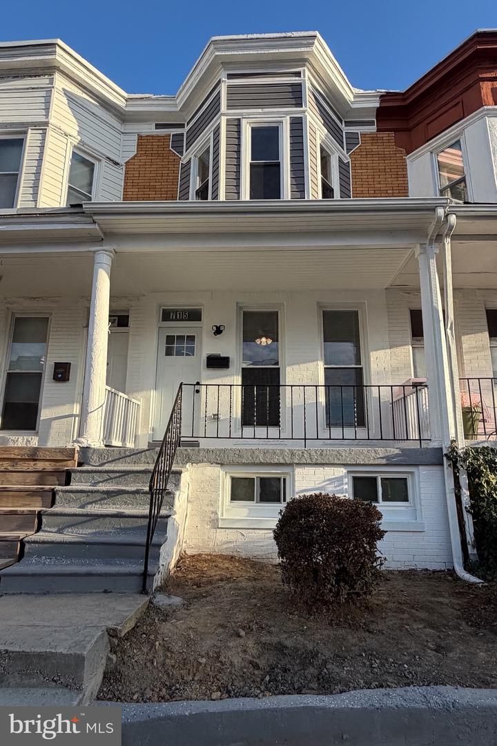 715 E 23rd Street