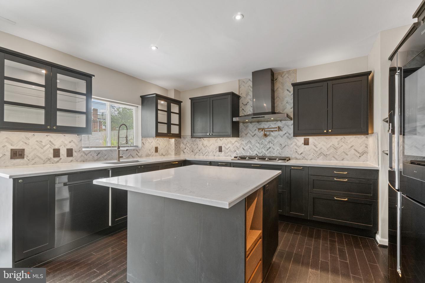 1116 Dundalk Avenue, Baltimore