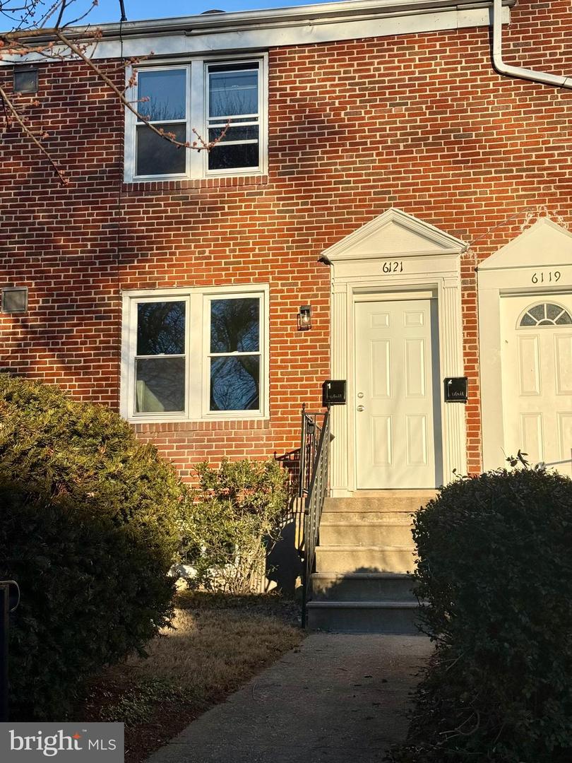 6121 Chinquapin Parkway, Baltimore