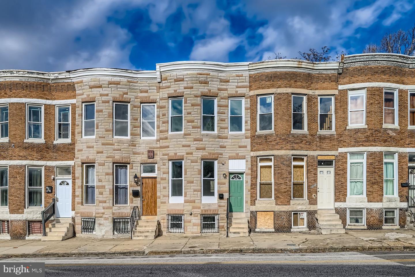 1006 E 20th Street