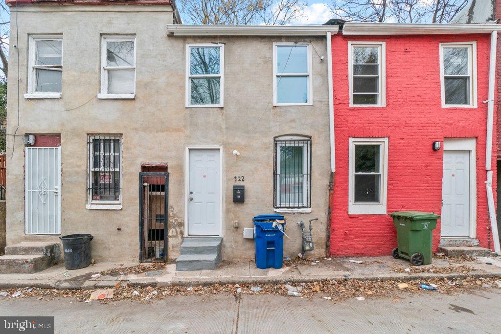 122 S Carlton Street