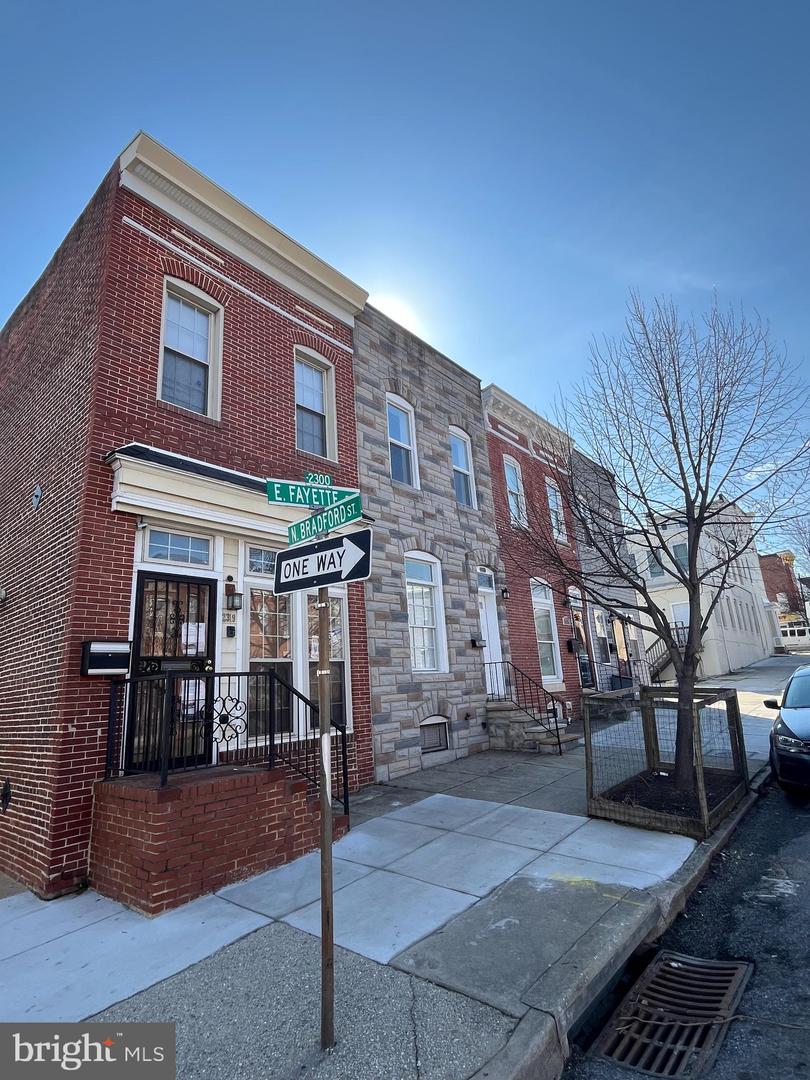 2317 E Fayette Street E, Baltimore