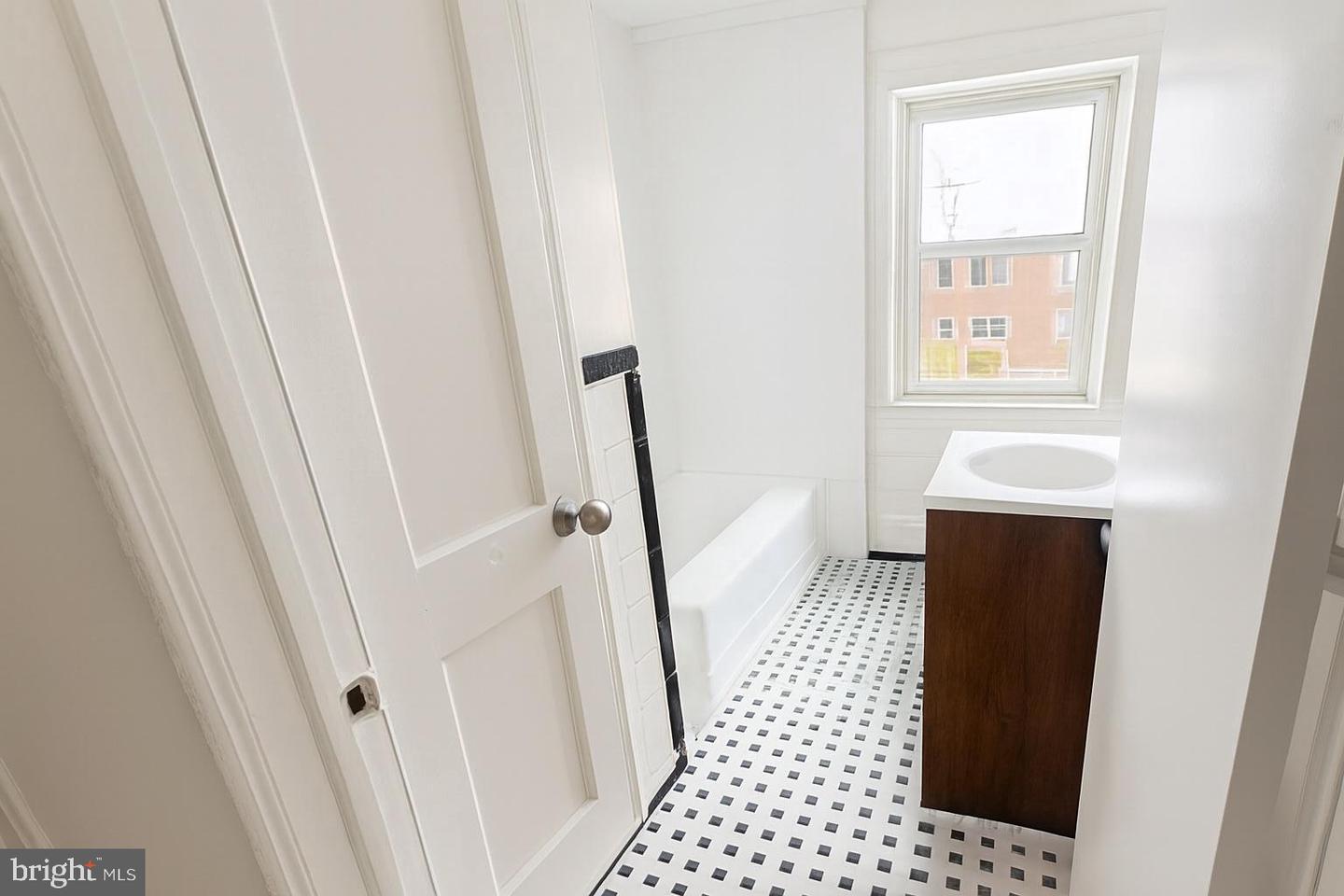 3733 Ravenwood Avenue, Baltimore