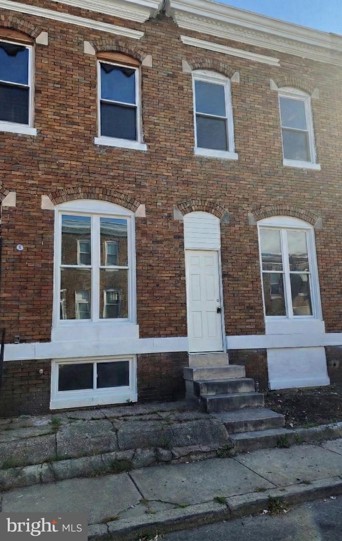 39 N Gorman Avenue